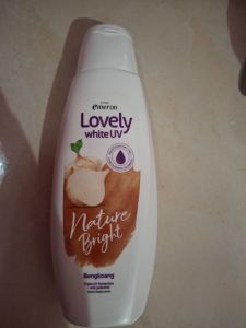 LOVELY WHITE UV NATURE BRIGHT 200ML