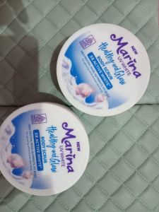 Marina Healthy and Glow Body Scrub