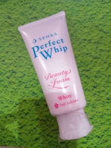 Senka Perfect Whip foam White Fuji Sakura 120g