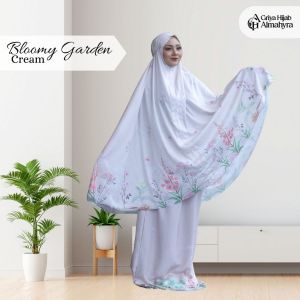 Armany Silk Bloomy Garden - Cream