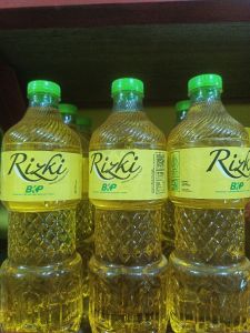 Minyak Rizki Botol 900ml