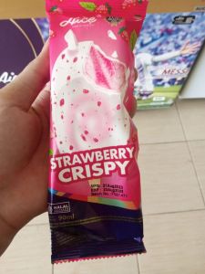 Aice Strawbery crispy