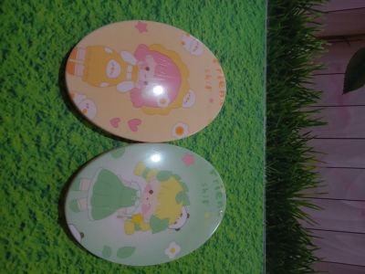 Kaca Oval Sisir 
