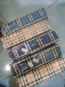 Kotak pensil kotak panjang