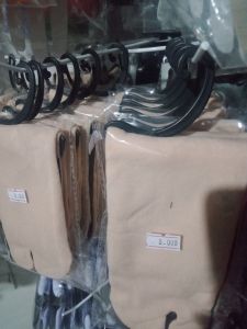 Kaos kaki cw
