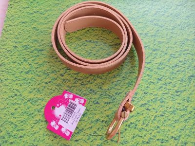 Ikat pinggang cincin cream