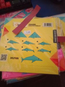 Kertas origami besar