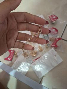 GELANG RANTAI