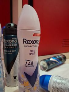 REXONA DEODORANT SPRAY FREE SPIRIT