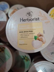 HERBORIST DEEP EXFOLIATE BODY SCRUB (YAMBEAN)