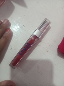 Venus Lip mate