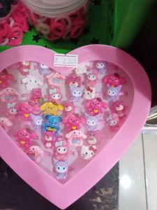 Cincin anak karakter