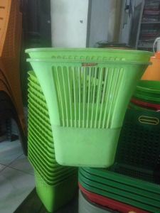 T SAMPAH KOTAK DIANSARI