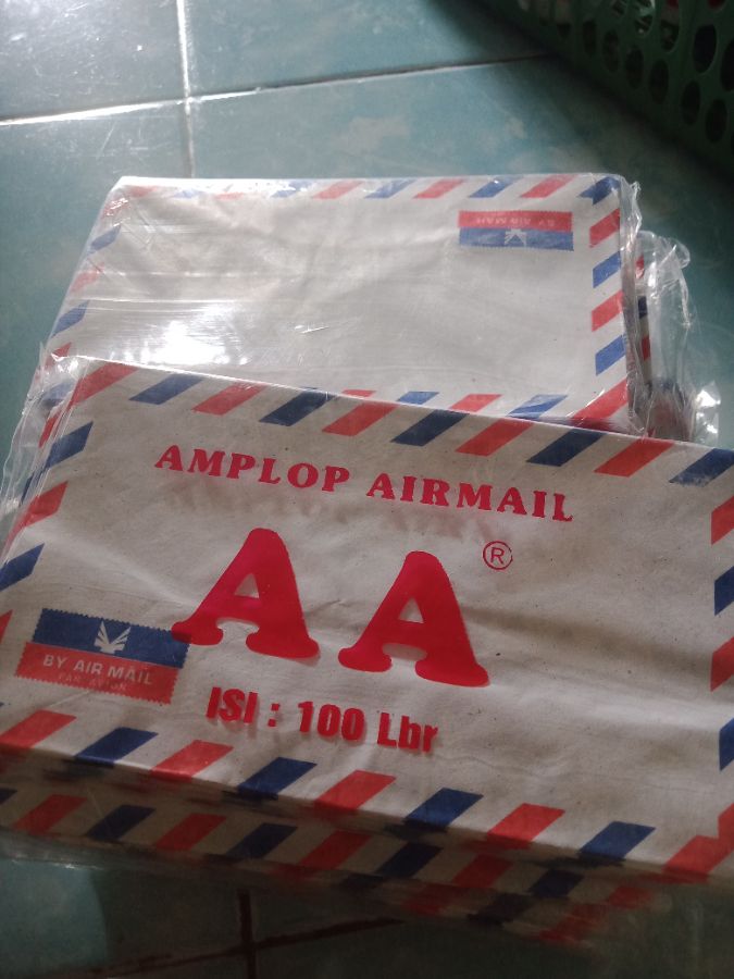 Amplop air mail