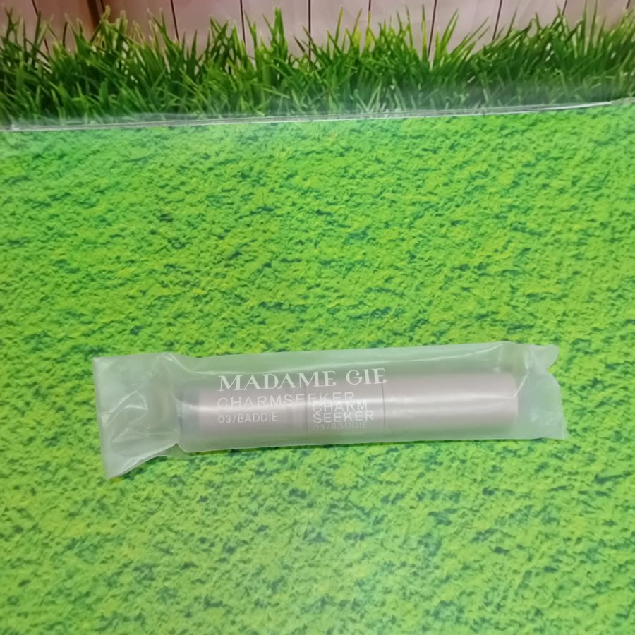 Madame Gie Lipstik dan Lipcream 03