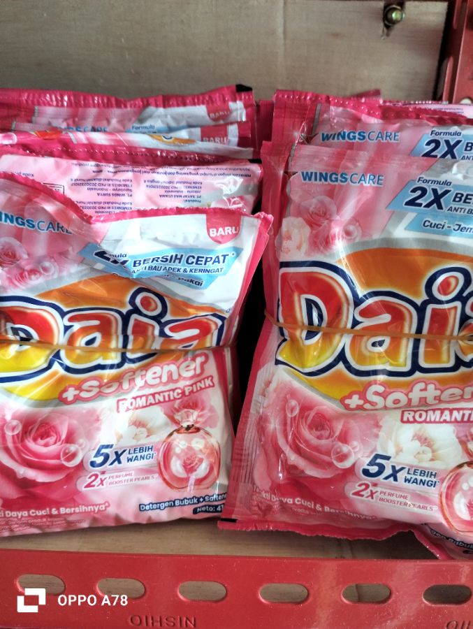 DAIA PINK SASET 