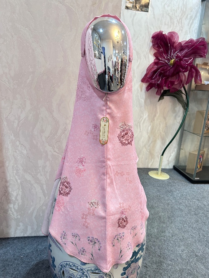 Diamond Crepe Brego Floral  - Rose