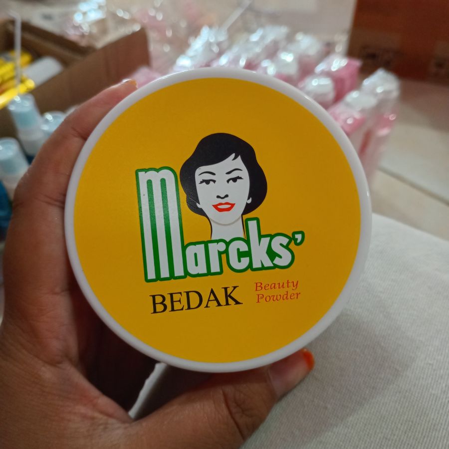 Marcks Bedak Invisible 