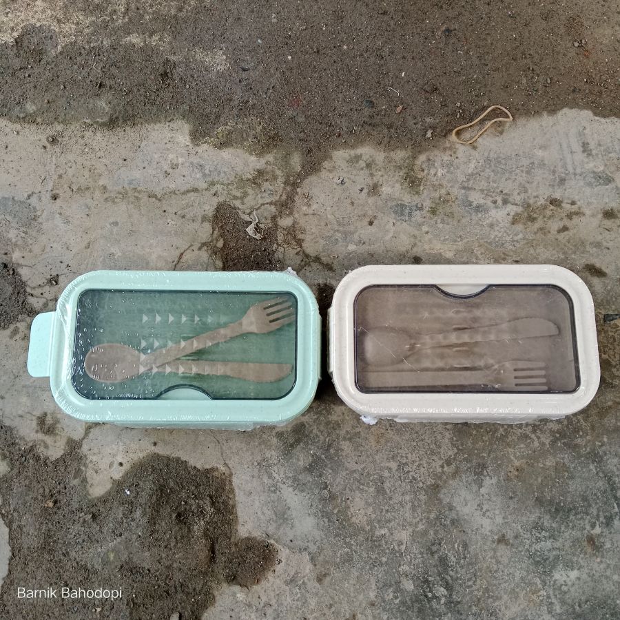 LUNCHBOX