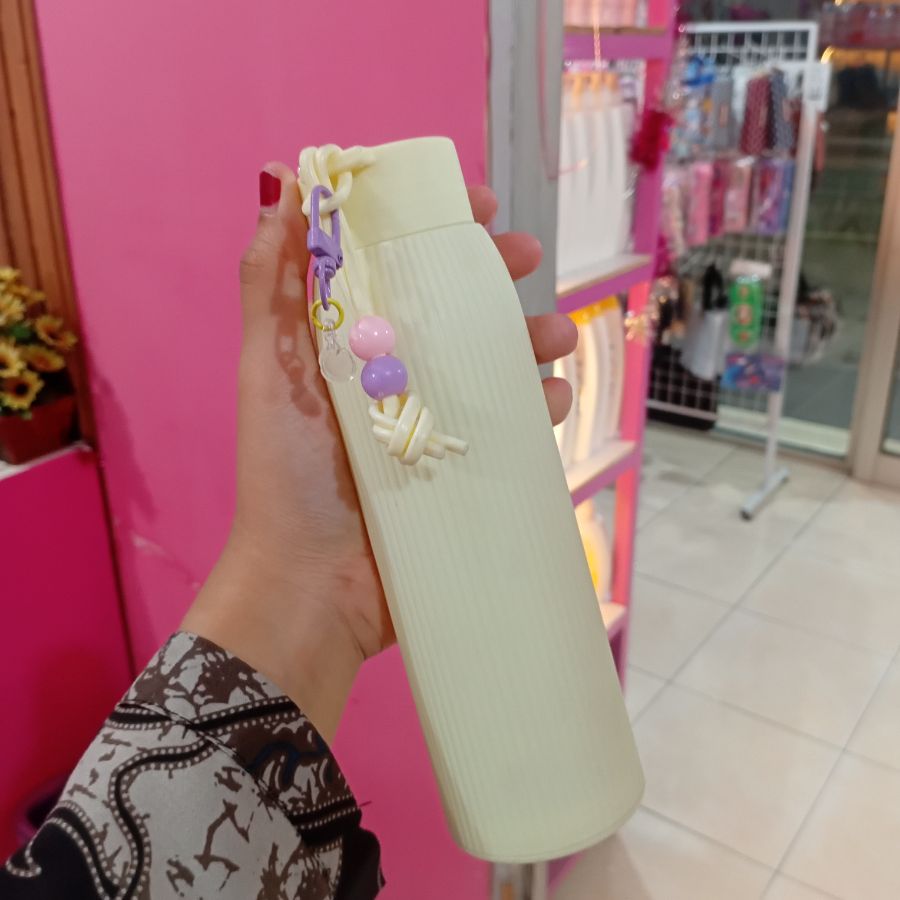 Botol Minum Labubu