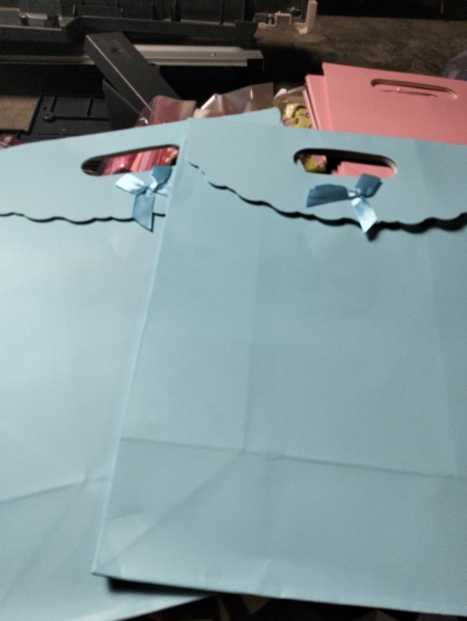 Paper bag besar