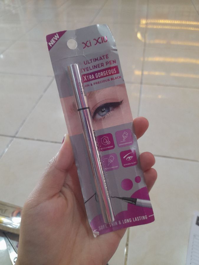 Xiu xiu Ultimate eyeliner pen 