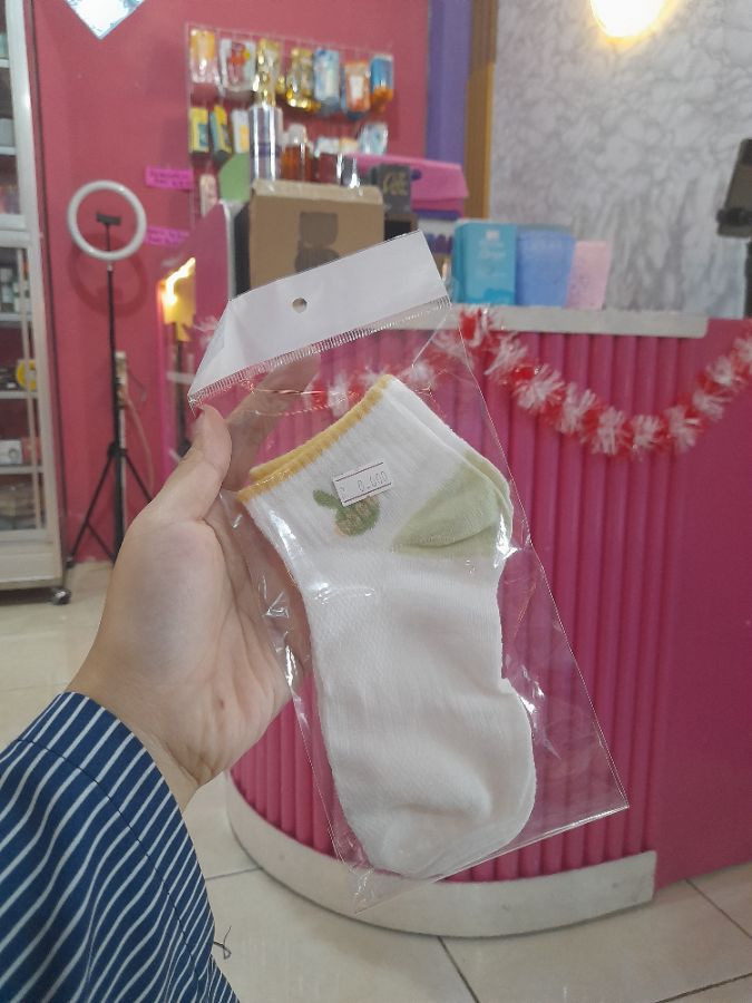 Kaos kaki Dewasa 2