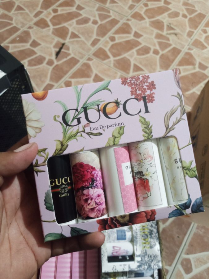Gucci Parfum 5 in 1 Gift Set