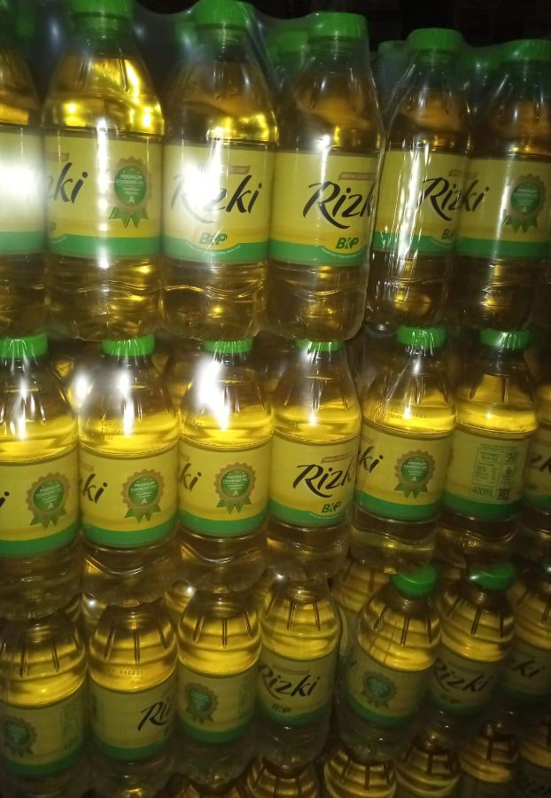 MINYAK GORENG RIZKY BOTOL 400ML