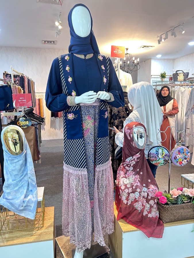 Dress Batik Floral - Navy