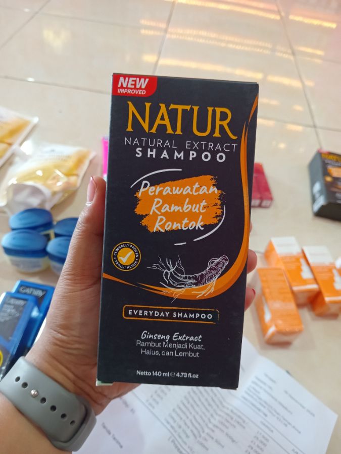Natur Shampoo Gingseng Extrac