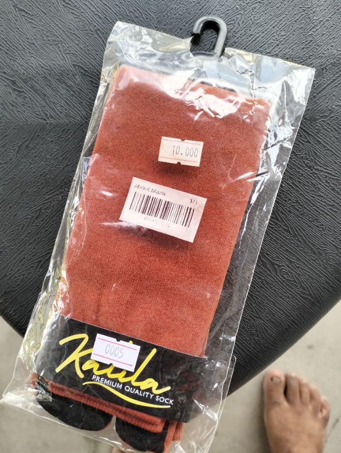 Kaos kaki cewek
