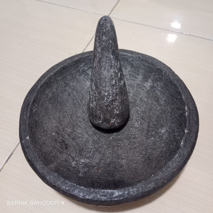 COBEK BATU SEDANG