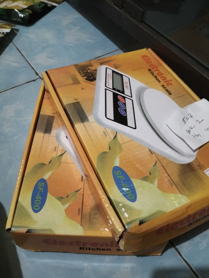 Alat timbangan kue
