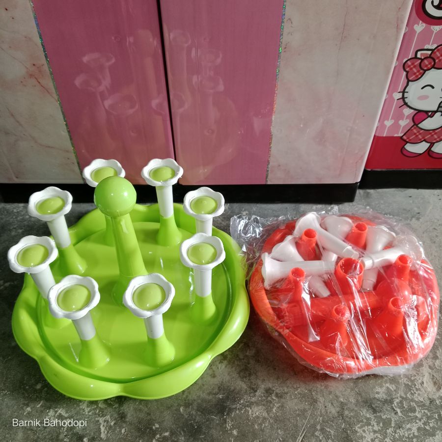 STAND GELAS ISI 8