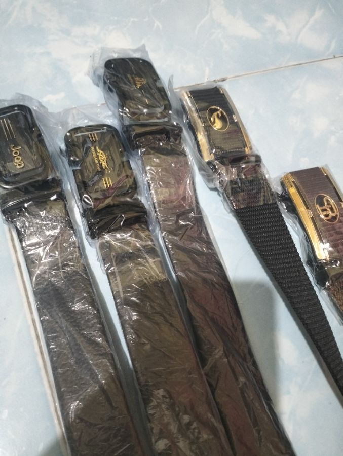 Ikat pinggang dewasa