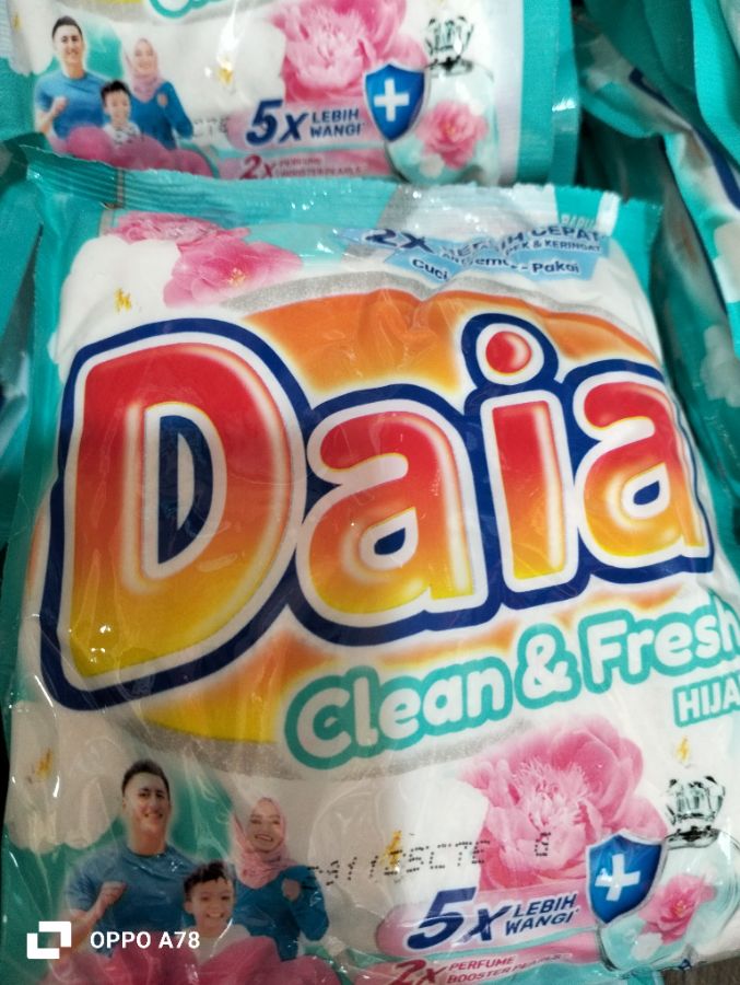 DAIA SASET HIJAU