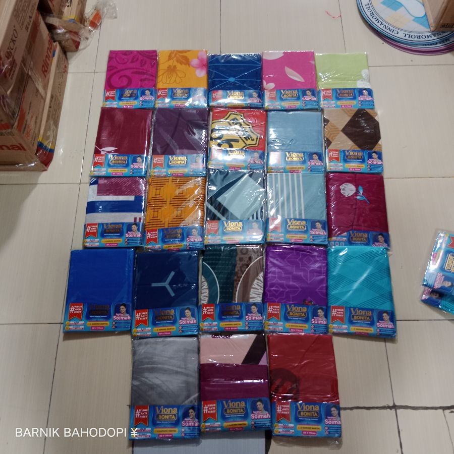 SARUNG BANTAL