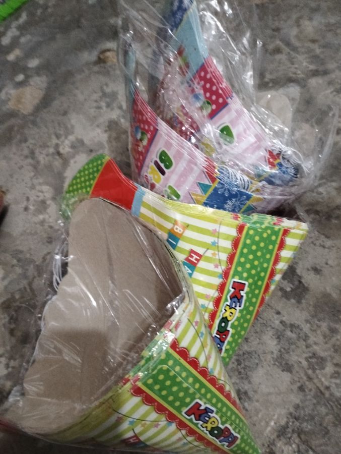 Topi kertas ultah
