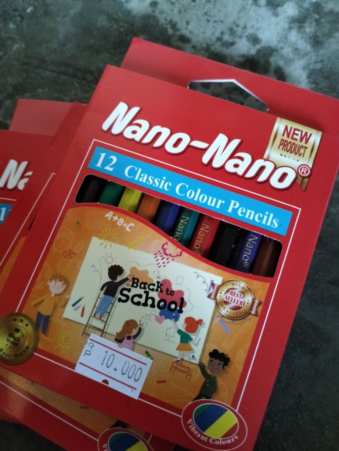 Pensil warna nano nano