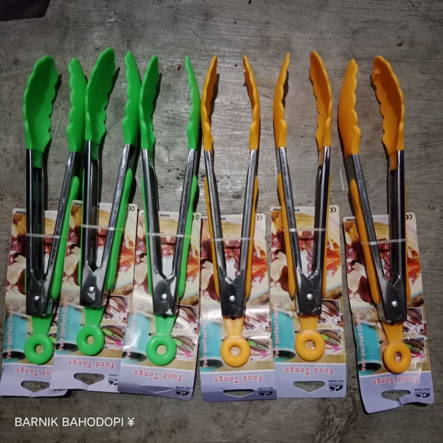 JEPIT MAKANAN PLASTIK