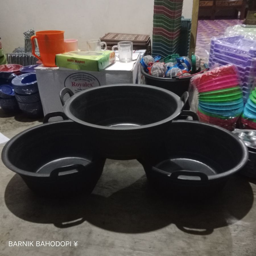 BASKOM HITAM KUPING