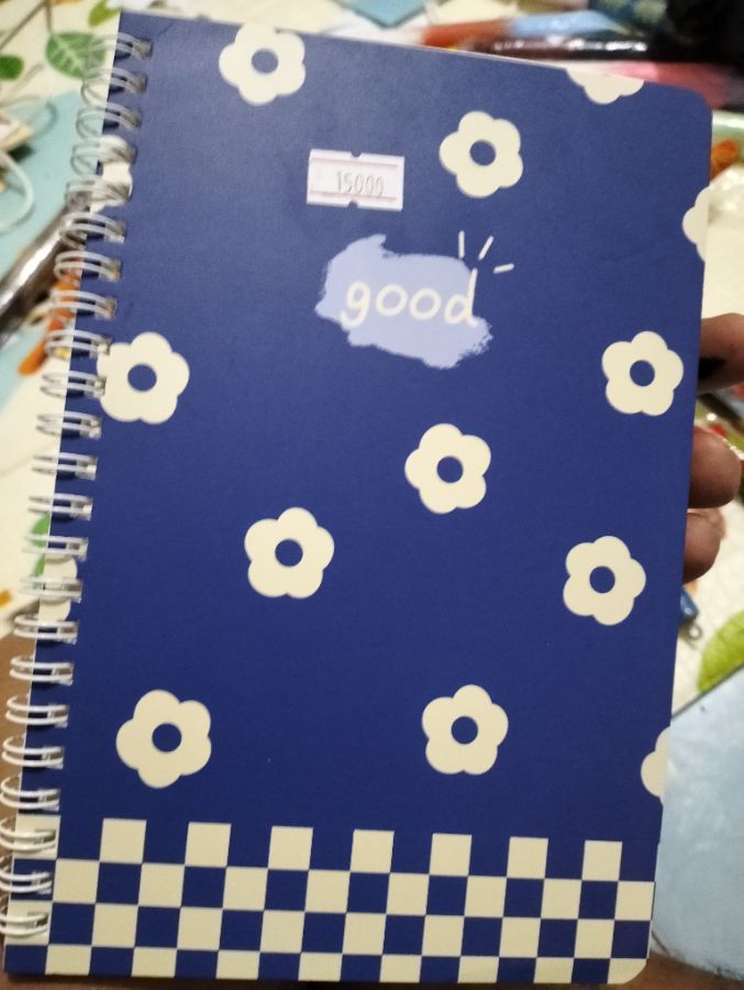 Buku spiral biru tua