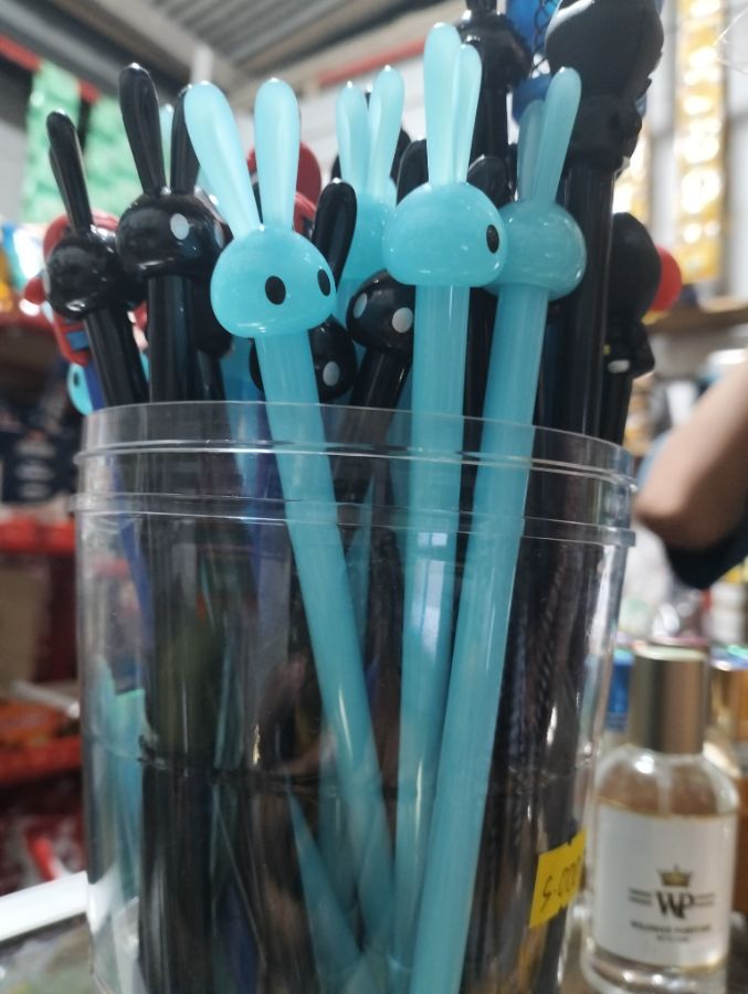 KARAKTER PEN