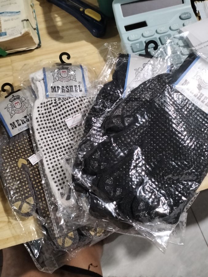 Sarung tangan full bintik karet