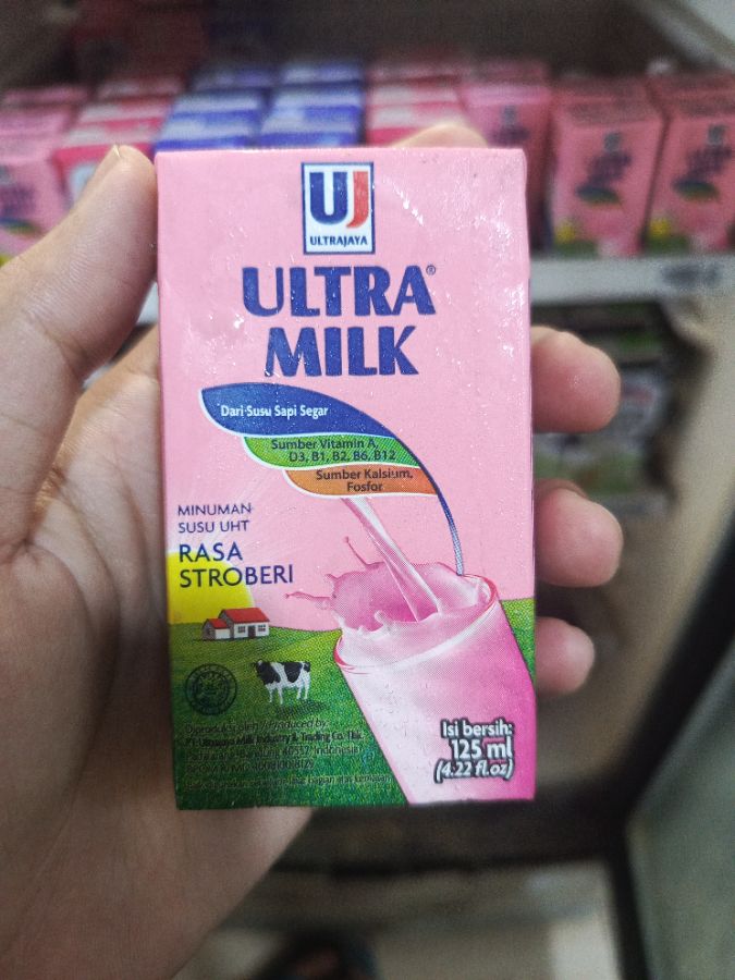 Ultra Milk Strawberry 125ml