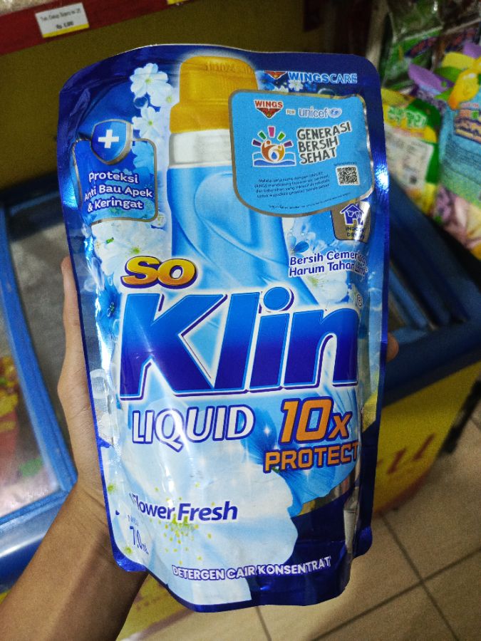 Soklin Liquid Flower Fresh 720ml