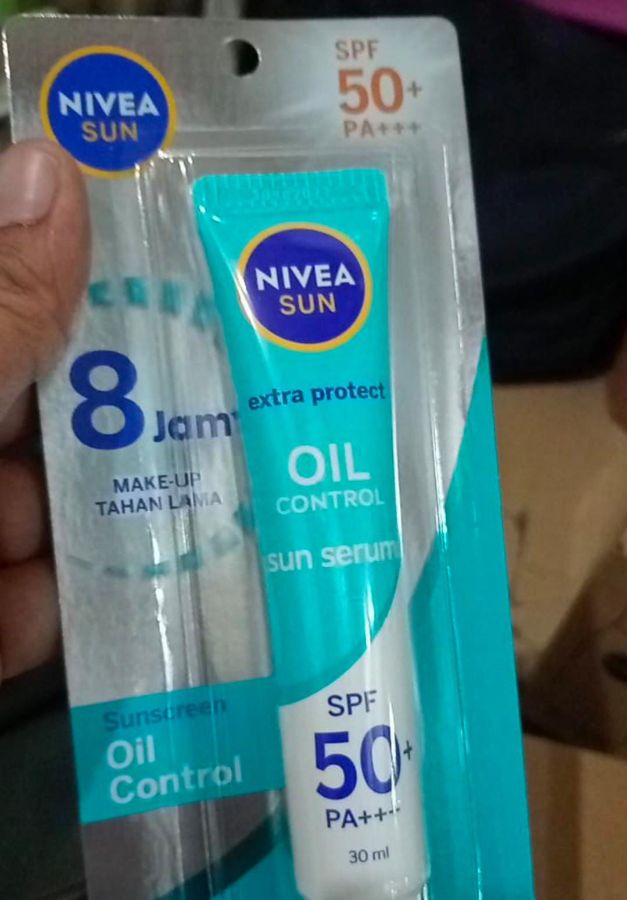 Nivea sun oil control