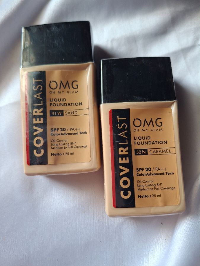 Omg liquid foundation Natural