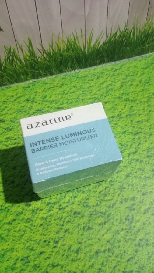Azarine intense liminous barrier moisturizer